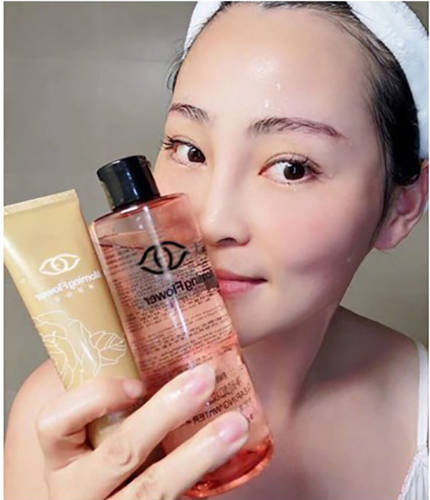 光泽裤视频_健康有光泽化妆视频_南平到光泽有动车吗