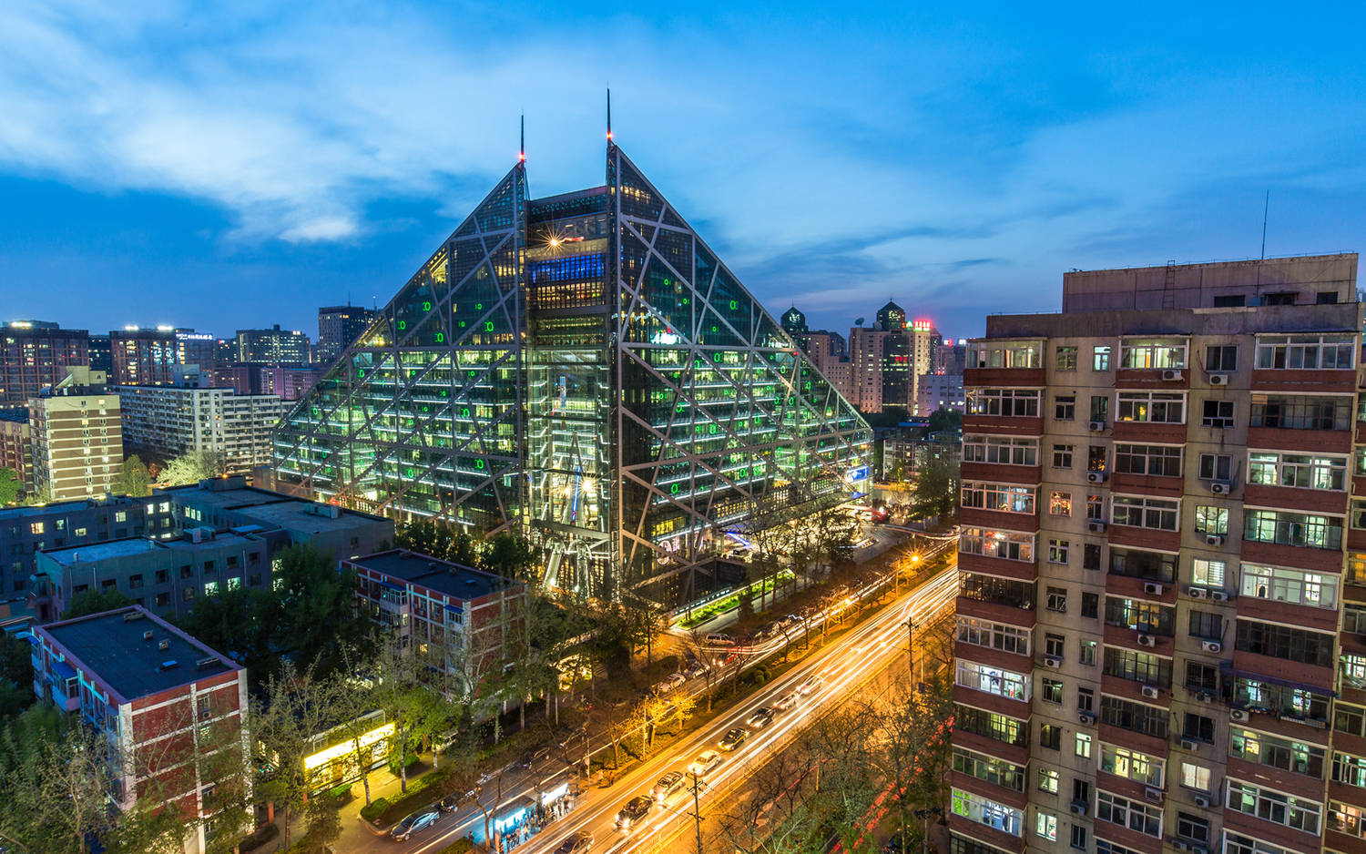 徐州gdp与武汉_江苏13市上半年成绩单曝光 没想到徐州GDP和人均工资竟这么高(2)