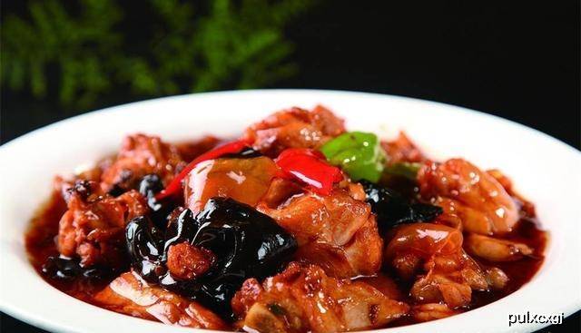 烧什么菜要放八角 bb5f085b88464281a01047c46a788be7.jpeg