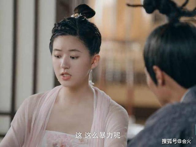 被称“赵丽颖接班人”？赵露思首度正面回应，
