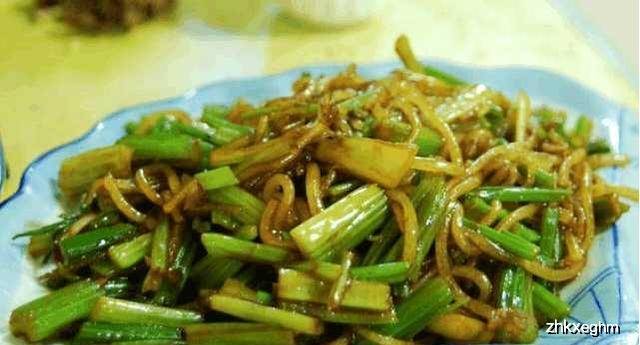 豆腐皮配粉条的做法 7ded9f5b2e8c475d9a90d60d36a173e1.jpeg
