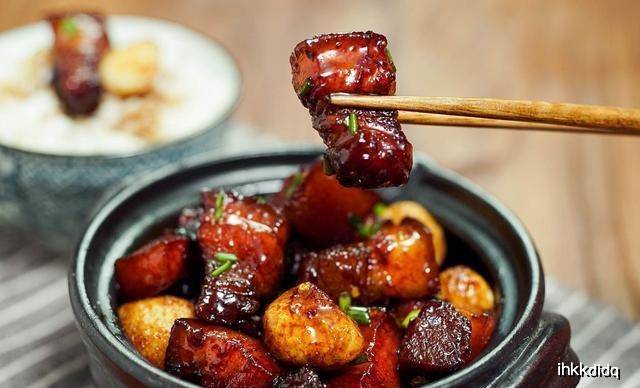 红烧肉怎么做好吃又健康 e7c17003b5c24e7a8c38188bae1ca9ea.jpeg