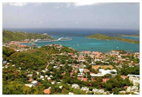 南非1998年人均gdp多少美元_南非1994年之前国旗