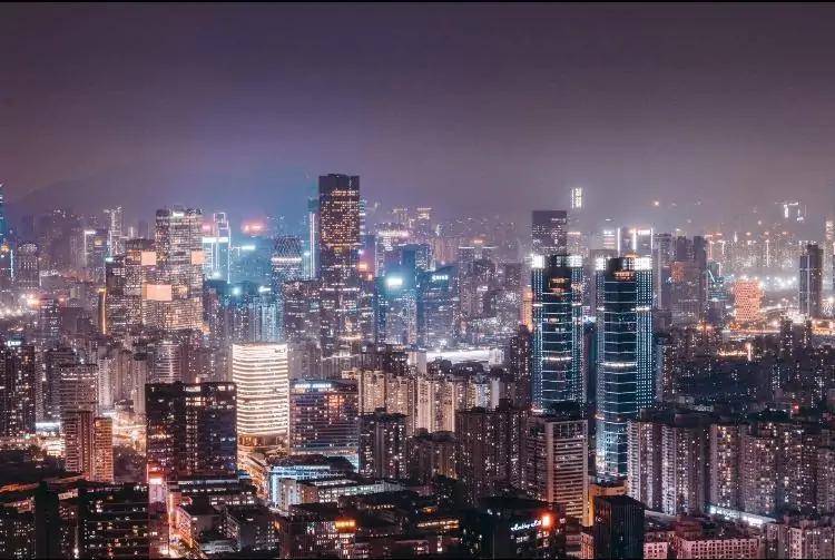 原创看看中国深圳的夜景,你就能知道,"一夜崛起之城"不是徒有虚名!