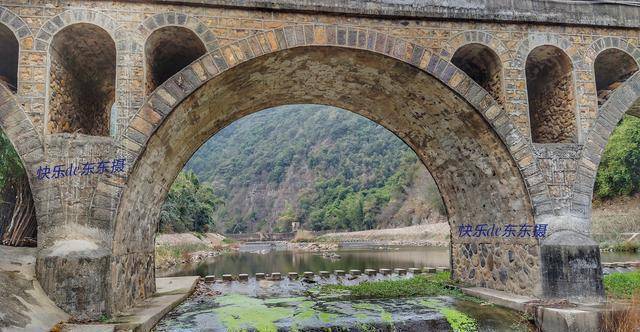 梅州市梅江区西阳镇筀竹村,山清水秀,野花飘香,不愧为休闲养心的好