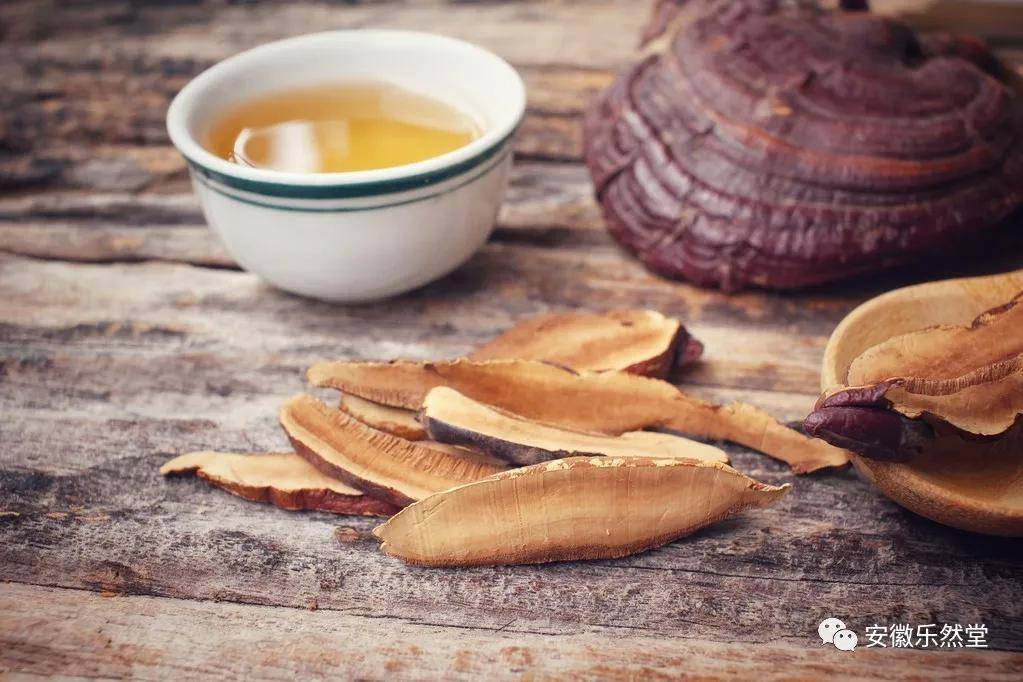 吃什么食物可以改善心肌缺血 5eb8c69ceafb42acbebc106f1d7b88af.jpeg