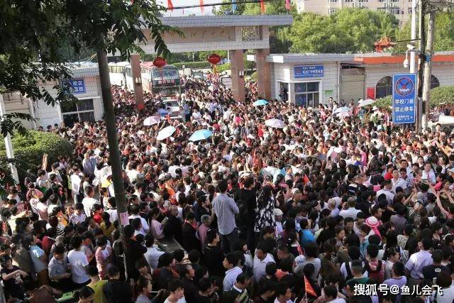 高考|高考加工厂毛坦厂中学到底有多厉害毛坦厂餐馆晚十点半后禁止营业