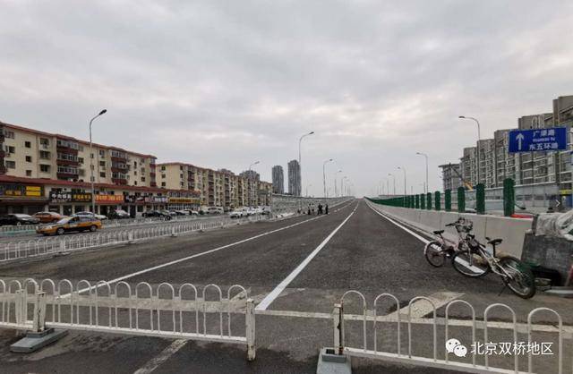 原创标线已施划路灯开始调试北京广渠路东延高架桥部分通车在即
