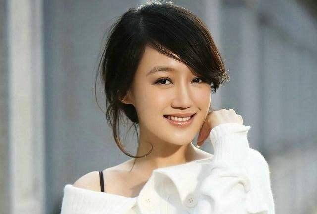 惋惜!曾偷拍江疏影被质问,胡歌解释。。。