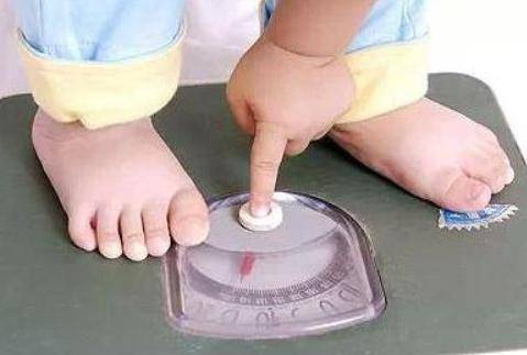 宝宝几个月会抓握算正常 7287c64d921c400b900e579cbd90ccaa.jpeg