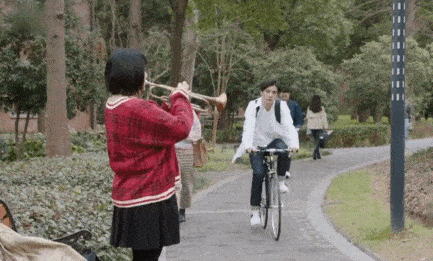 全剧|原创都2020年了，竟还有女演员用“瞪眼”演完全剧？