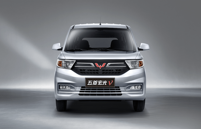 五菱洪光V 1.2L车型正式上市,售价4.29万元