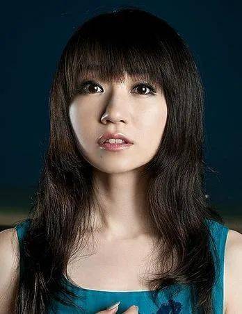 圈内人|恭喜！40岁知名女星突然宣布结婚，老公也是圈内人？