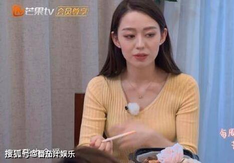 出场费300万？40度天穿西装在楼盘弹琴，郎朗：担