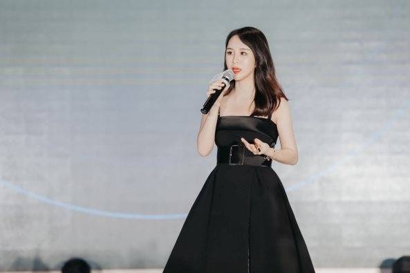 兰研|放「研」世界「硫」光溢彩，兰研麦角硫因修护系列新品高能登场