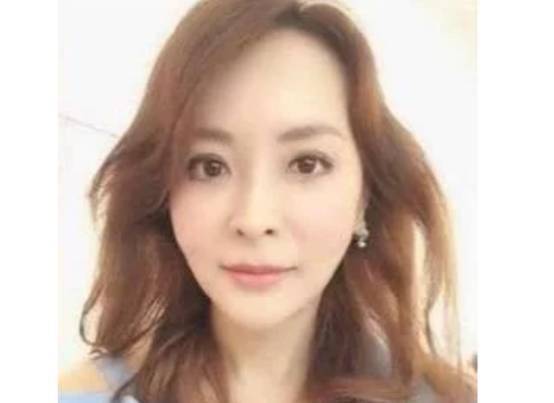 蒋萍:遭母亲插足婚姻,和母亲20年没说过话,丈夫:我在帮你母亲