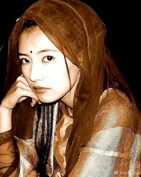 高圆圆|高圆圆整前生图曝光，惊到我了，do的一点不比baby少！