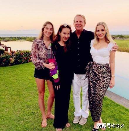 长发|原创李玟悲观发文引猜测！长发剪短称解脱了，和外籍老公半年未同框？