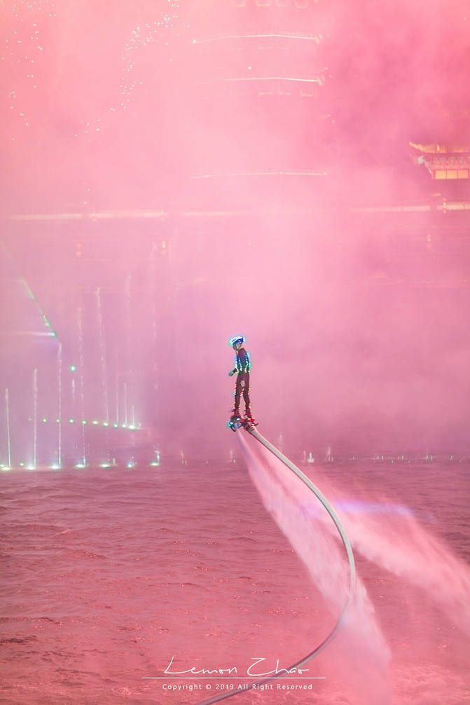 浙江新晋网红夜景，可与迪拜喷泉秀相媲美，竟然还是免费的