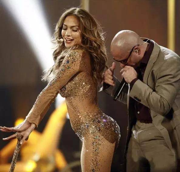 女人|翘臀3.5亿美元、美腿10亿美元，全球最贵女人了解一下