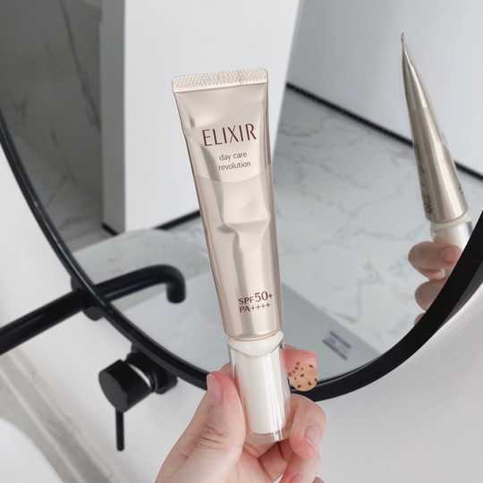 皮肤|一年四季防晒都要做足！但是别忘了在家也要擦上防晒霜