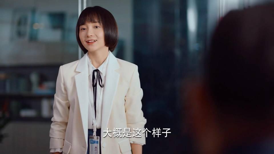 处女作《驴得水》里的孙佳本来存在感很弱,结果一场爆发戏尽显表演