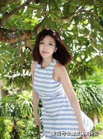 原创内涵段子:说实话,我喜欢穿黑色衣服的美女