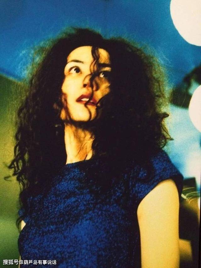 女神|50岁仍有新专辑，这位亚洲传奇女神，再也没有人，像她一样精彩了