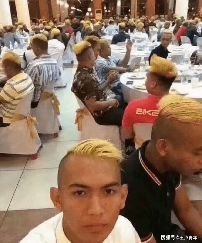 d4805cabe91a4638b92303f6e1aba453.png
