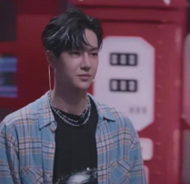 街舞|王一博《天天向上》外首个固定综艺，自信满满，结果却不尽人意