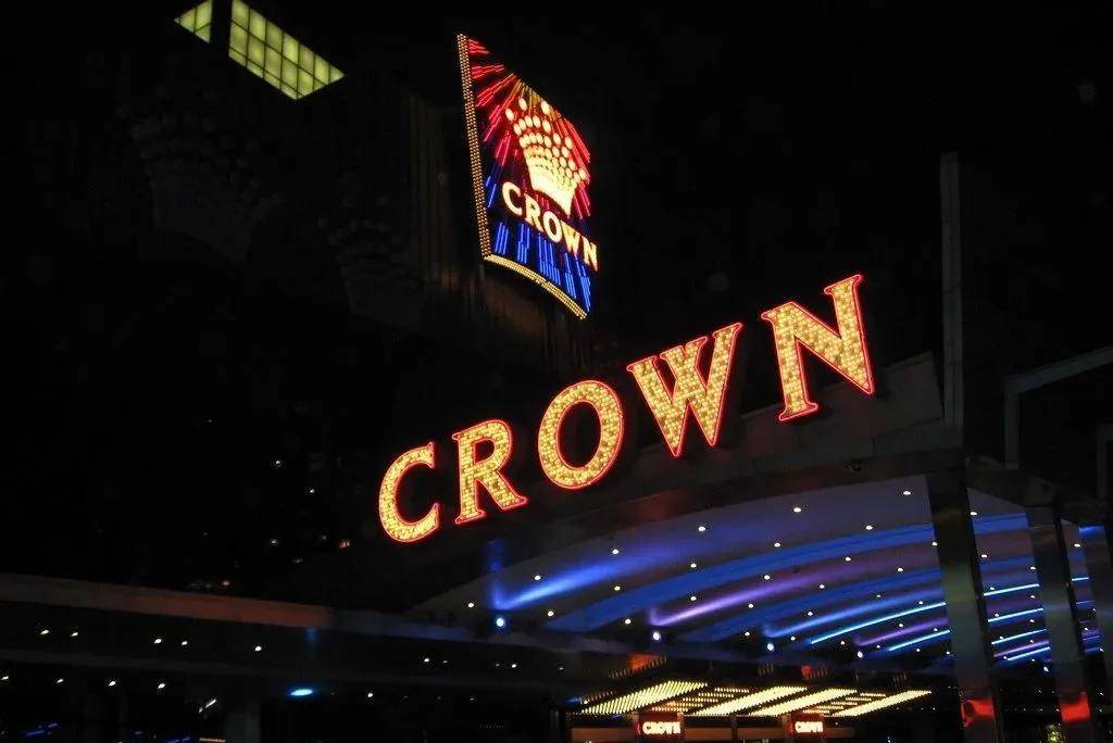 in|送iPad Pro!餐饮5折限时狂欢!in77奇遇节,今夏带你巅峰开局!