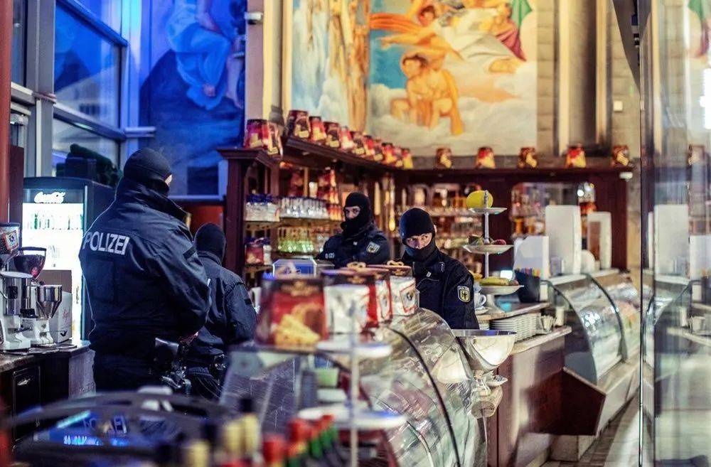 10亿欧元债券背后，欧洲最强的黑手党