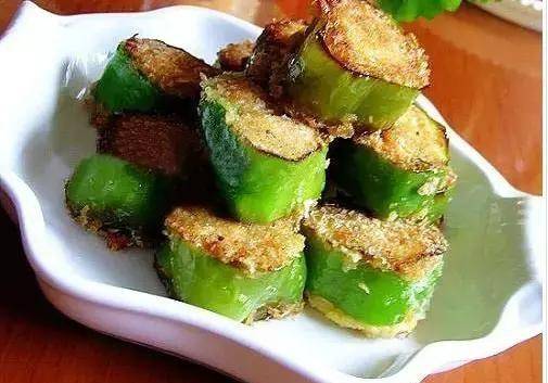 原创美食精选:回锅肉,尖椒豆腐酿,胡萝卜土豆烧牛腩,牛肉滑蛋蛤肉