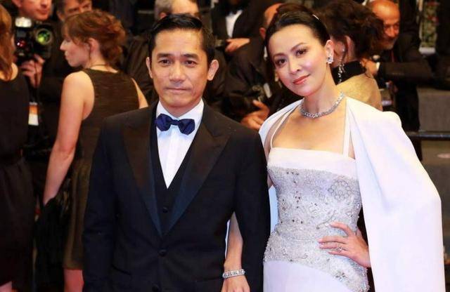 刘嘉玲和侄子同框似母子,侄子颜值超高