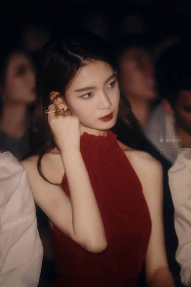 唐人|原创陈瑶旧照曝光，多年前的她就已经如此美了，特别是气质太清新甜美