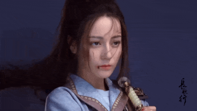 香奈儿|热巴新脸又没法看了,纯天然的她却被质疑用镰刀拉双眼皮?