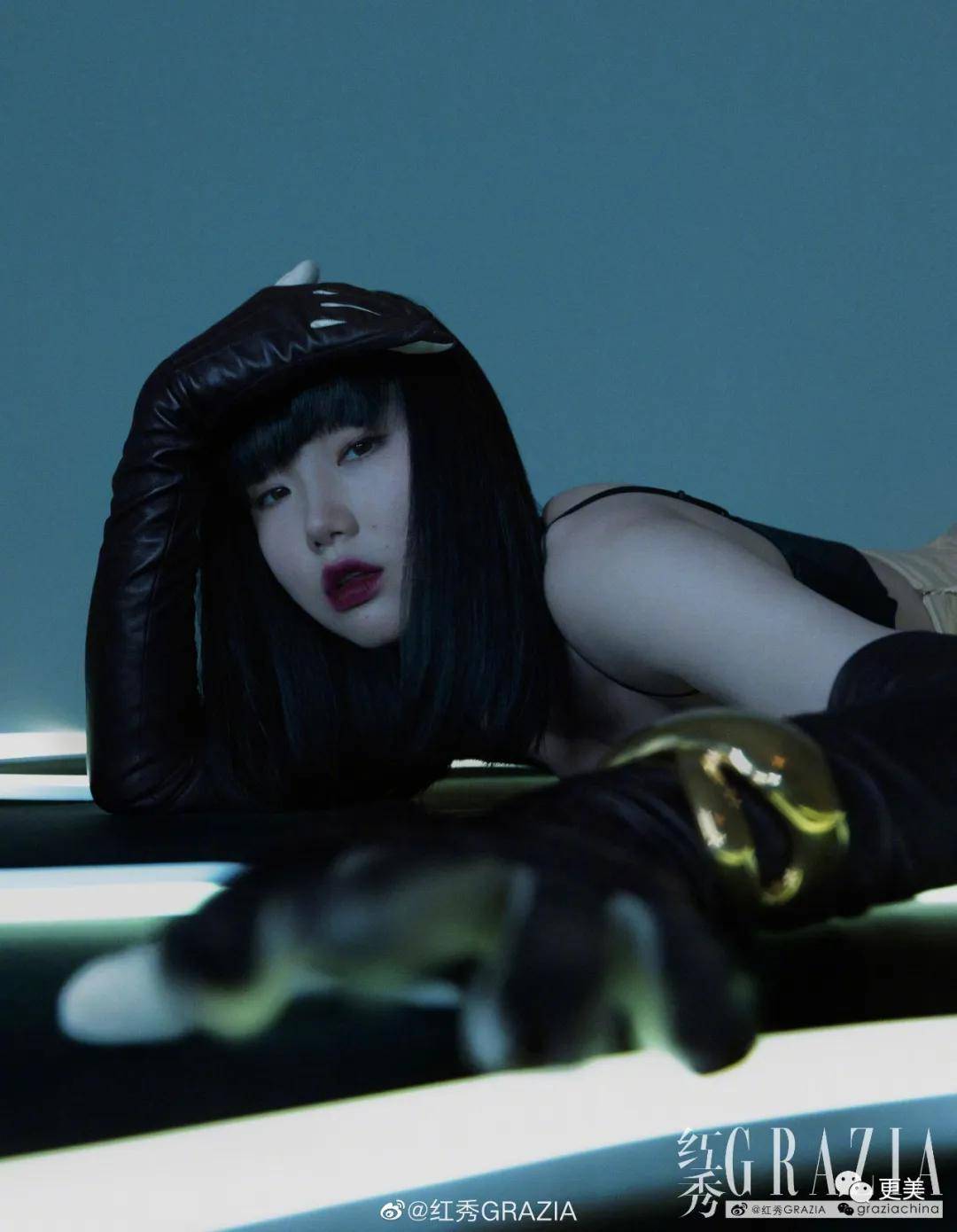 香奈儿|热巴新脸又没法看了,纯天然的她却被质疑用镰刀拉双眼皮?