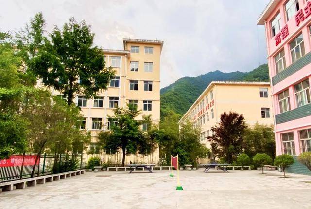 陇南市康县永兴中学教师招聘简章