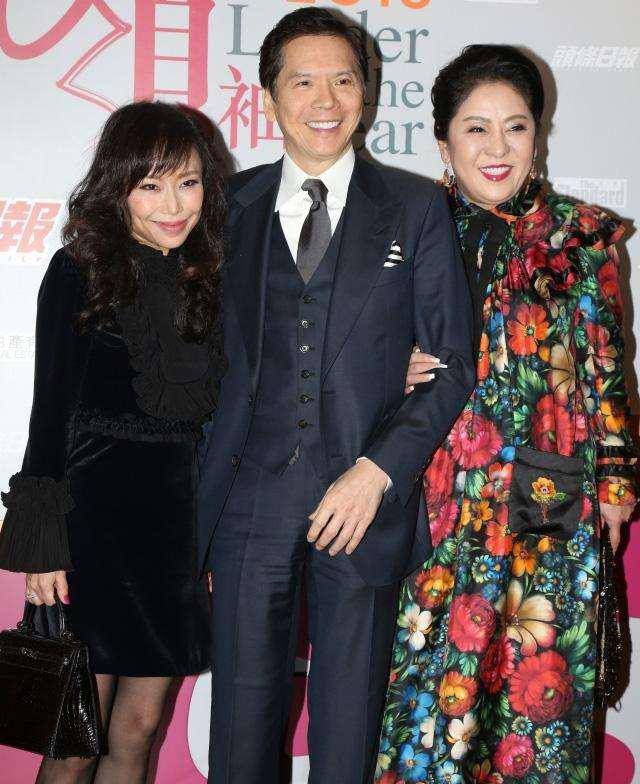 郭碧婷|向太宣布儿媳郭碧婷怀孕，珠宝满身很是富贵，却被嘲瞎晒？