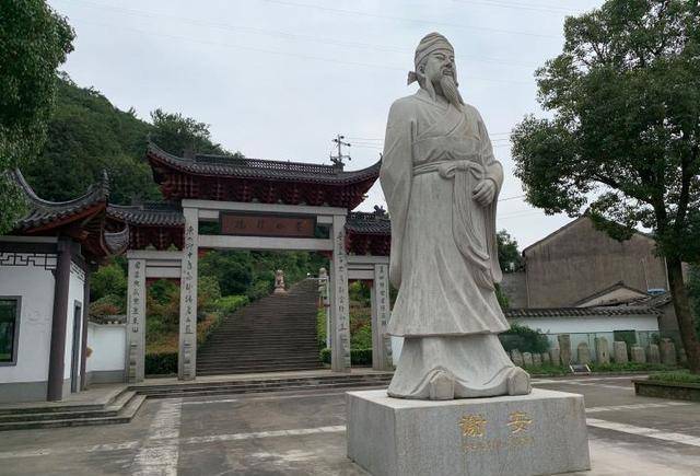 谢安隐居打一成语疯狂猜成语_一的成语疯狂猜成语图