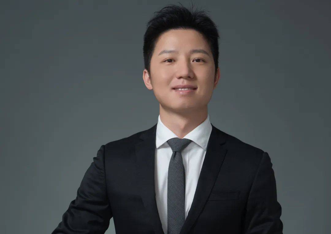 赢家|潮鞋平台二番战：老赢家与野蛮人，谁能笑到最后？