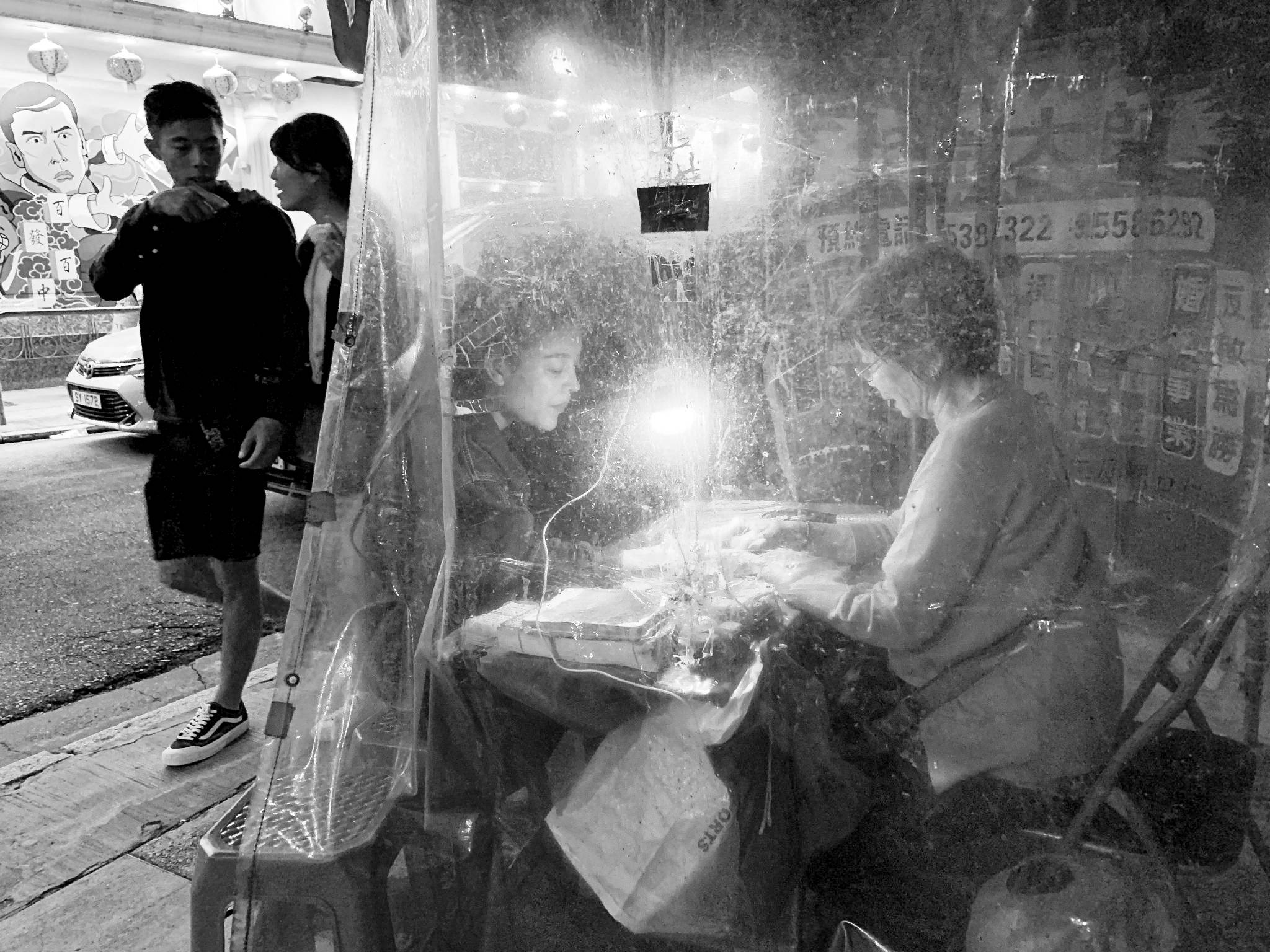 美图|生活就是那匆匆而过的身影，摄影达人的手机街拍。