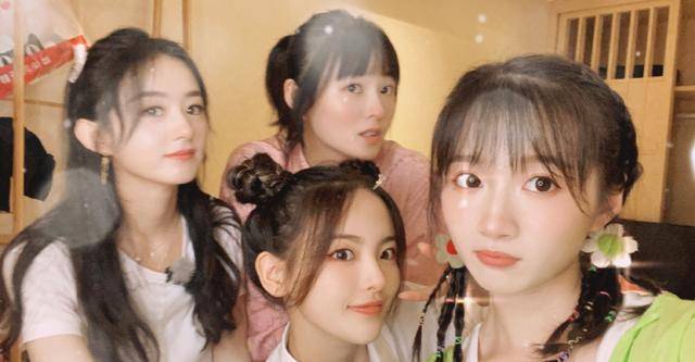 赵丽颖|原创赵丽颖、杨超越、李浩菲等人同框比美，颖宝气质温柔如沐春风