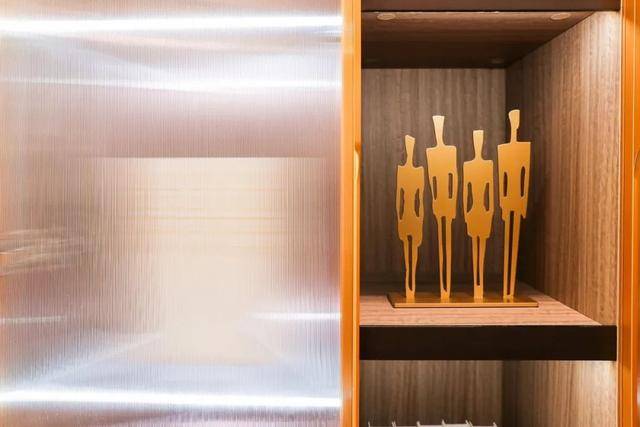 家居|高定时代来临，定制家居竟也可以这么时尚