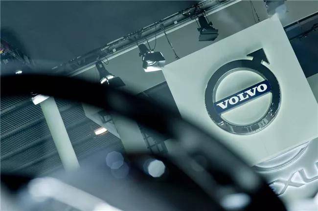 进行|沃尔沃暂缓与吉利合并原因竟然是吉利A股上市需要