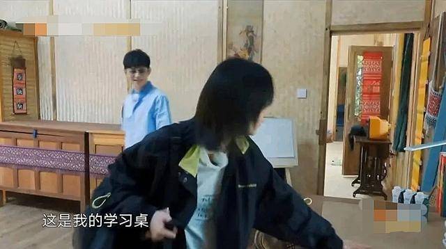 复习|原创赵今麦第一、张子枫第三，在片场复习的新生代演员们都考出好成绩