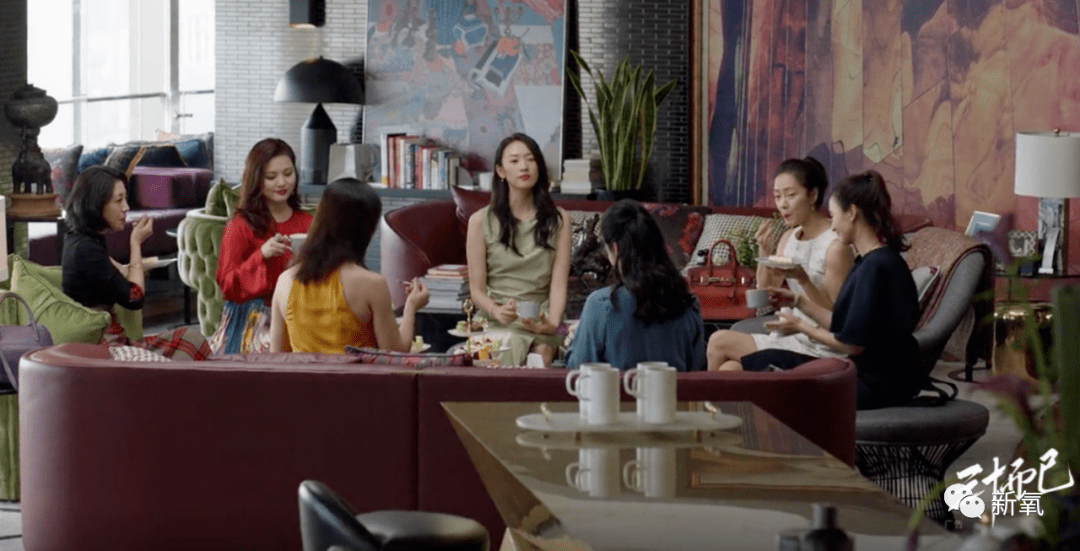 富婆|贵妇圈标准惊人！连富婆互撕都要提百万爱马仕，戴30万手表...