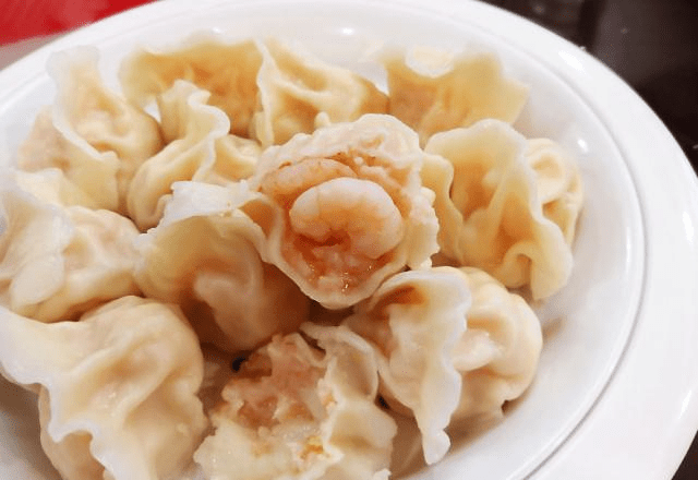 朋侪小聚饺子楼 鲅鱼饺子、贝勒烤肉 吃得心满足足:英亚官网首页(图12)
朋侪小聚饺子楼 鲅鱼饺子、贝勒烤肉 吃得心满足足:英亚官网首页(图12)