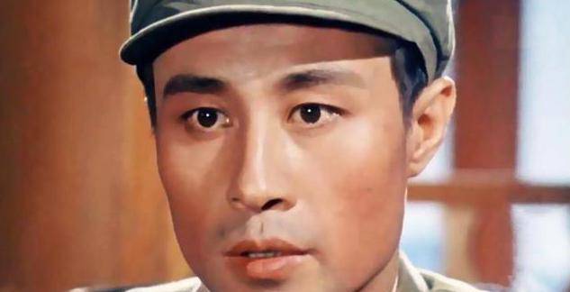 87岁的王心刚是中国最帅男演员,最红时隐退,原因令人感动