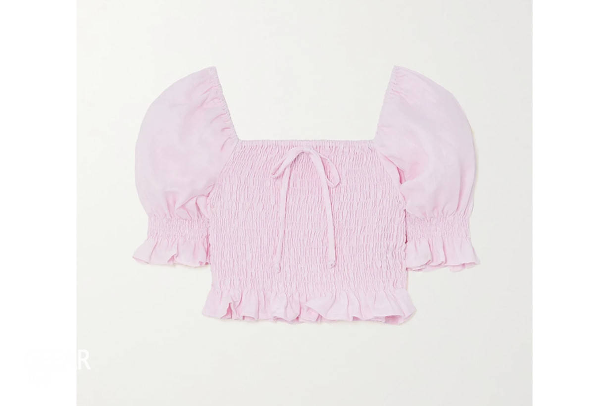 The|穿上这小众品牌的设计感上衣与裙款，优雅气质随即到来！